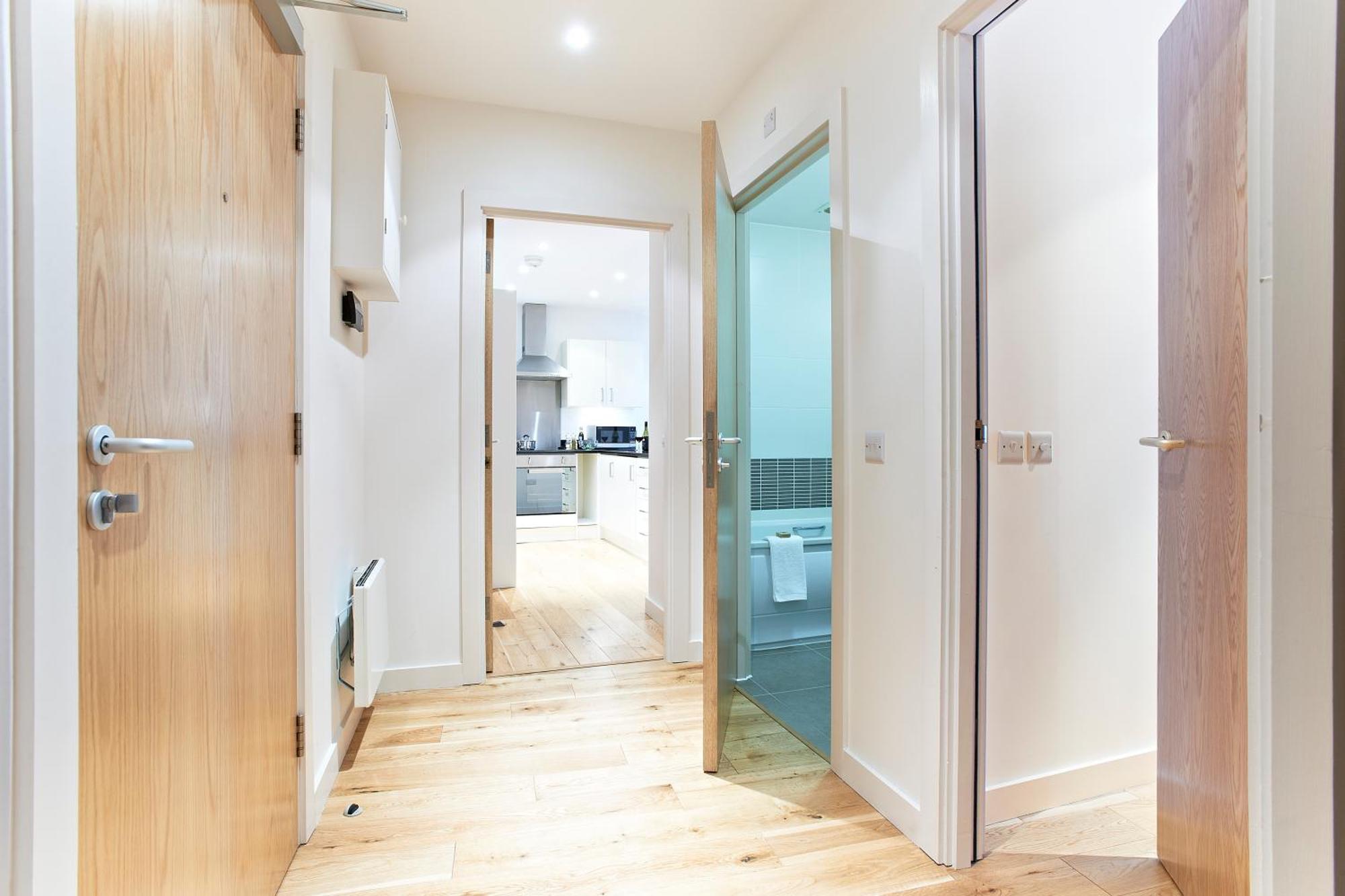 Watford Centre - Luxury Penthouse Appartement Buitenkant foto